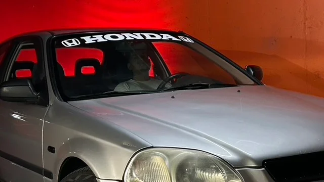 Honda Civic — foto 1 de 7